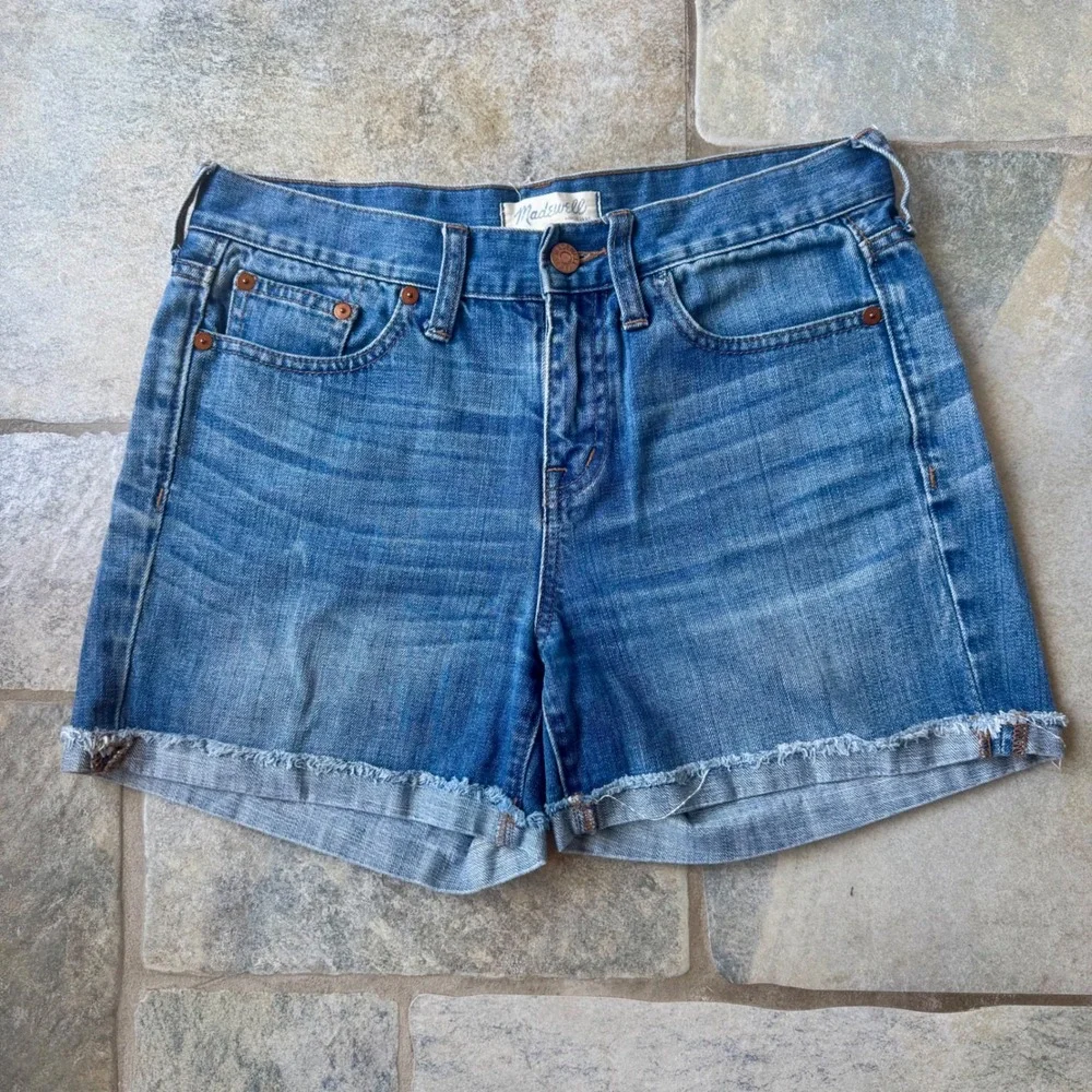 Madewell 2015 Denim Shorts Size 26‎ High Rise Vintage Wash Stretch Blue Jean